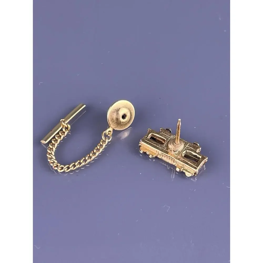 Train Passenger Car Tie Tack Lapel Pin Gold Tone Railroad Generic Vintage